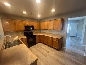 86 N 238th Ln in Buckeye, AZ - Building Photo - Building Photo