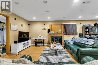 534 Rodfam Dr in Windsor, ON - Building Photo - Building Photo