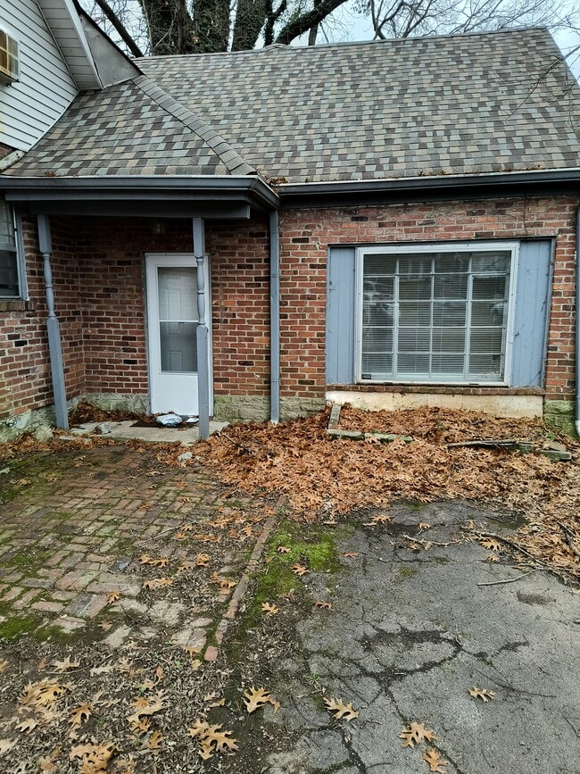 property at 1010 Burchwood Ave