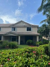 3872 Tree Top Dr in Weston, FL - Building Photo - Building Photo