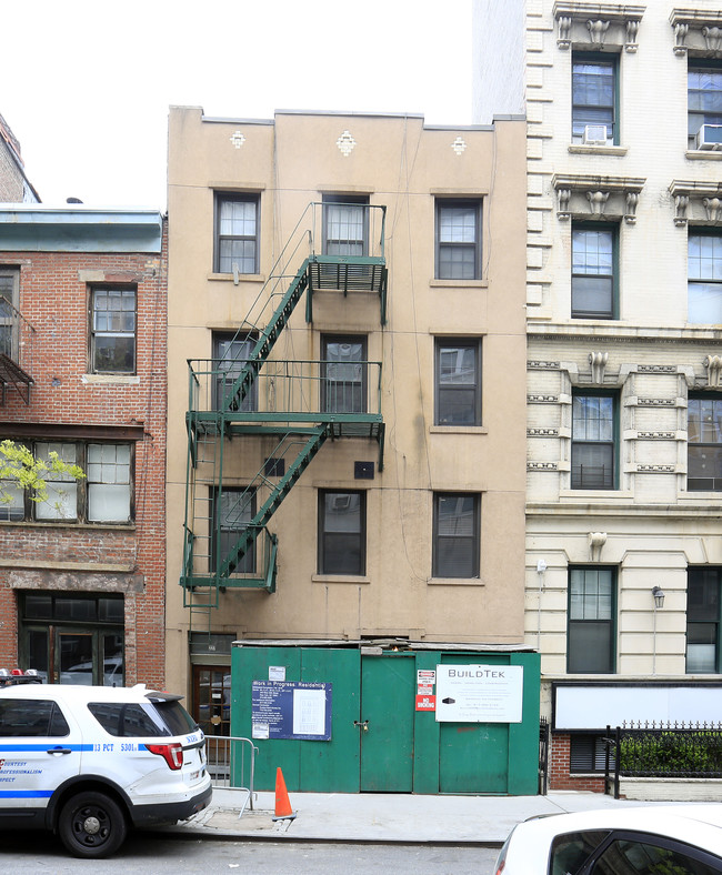 227 E 21st St in New York, NY - Building Photo - Building Photo