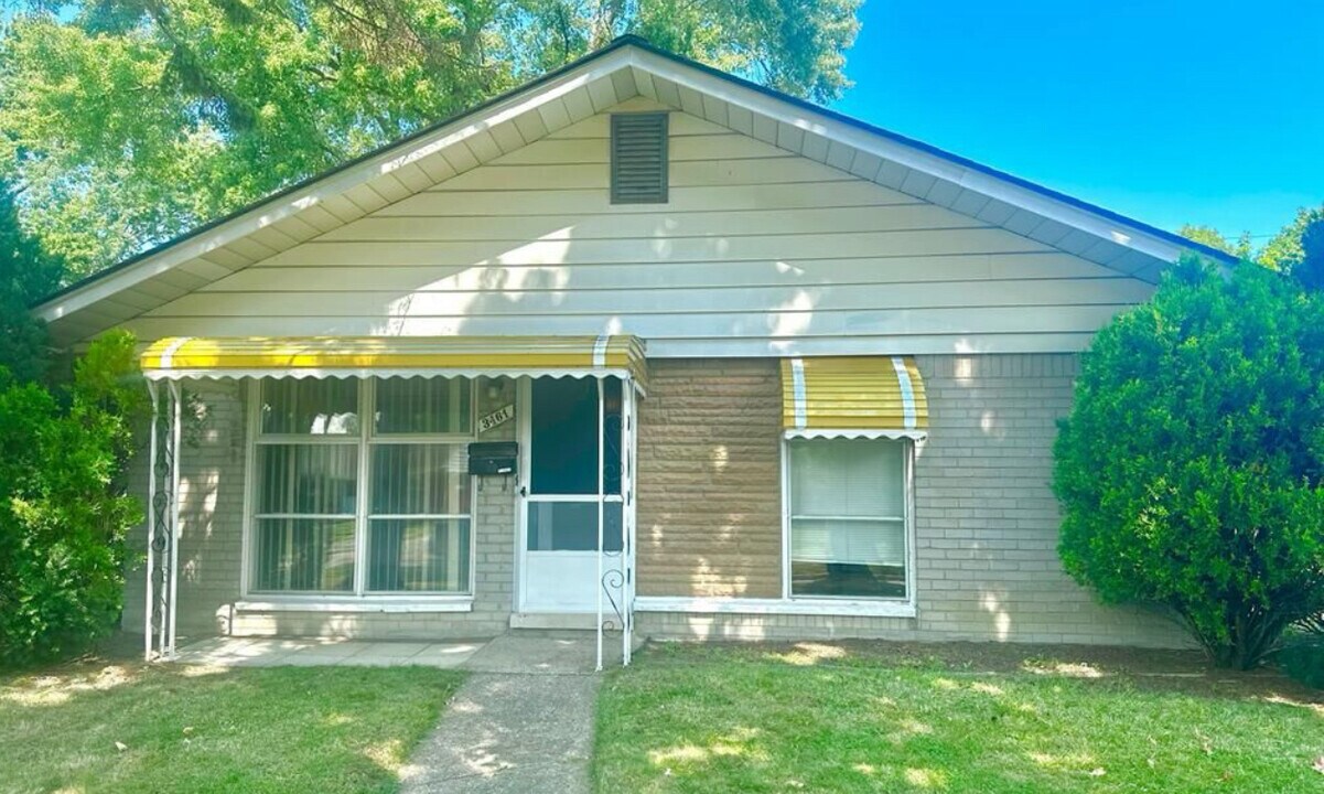 3461 Michael Ave in Warren, MI - Building Photo