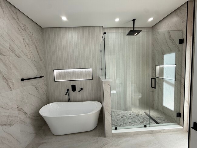 property at 5380 Oakbourne Ave