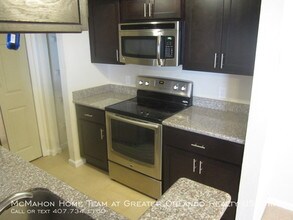 4460 Perkinshire Ln-Unit -#204 in Orlando, FL - Building Photo - Building Photo