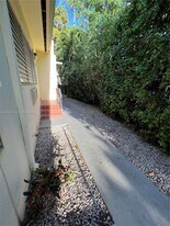 620 Jefferson Ave in Miami Beach, FL - Building Photo