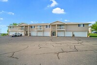 Hilltop Park Apartments photo'