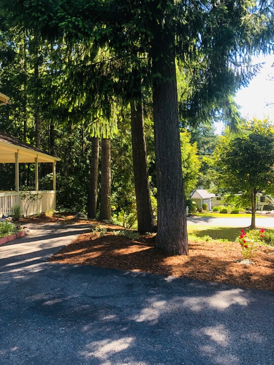 1310 NW Covey Ct in Silverdale, WA - Building Photo