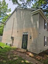 5233 Flowering Peach Dr in Memphis, TN - Building Photo