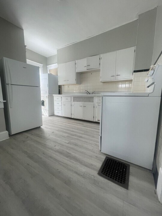 2105 W Jackson St in Muncie, IN - Building Photo