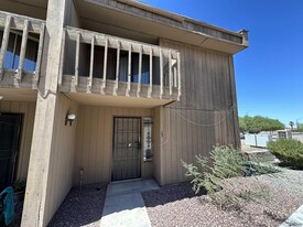 833 S Avenue A in Yuma, AZ - Building Photo