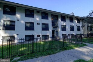 3103 Naylor Rd SE in Washington, DC - Building Photo