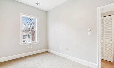 1610 4th St NW in Washington, DC - Foto de edificio - Building Photo