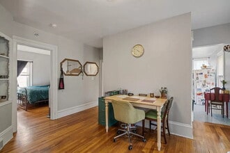 514 Crescent St NE in Grand Rapids, MI - Building Photo - Building Photo