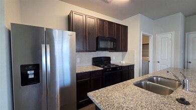 25003 Adams Canyon Dr in Porter, TX - Building Photo - Building Photo