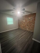 356 S Cherry St in Kernersville, NC - Building Photo - Building Photo