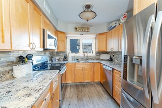 224 Boardwalk in Ocean City, NJ - Building Photo - Building Photo