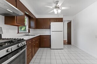 409 Tappan Rd, Unit 2 in Norwood, NJ - Building Photo - Building Photo