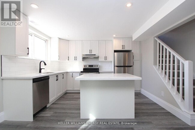 property at 634 Wilson Rd N