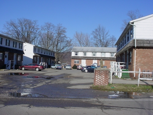 3228 Kanawha Ter in St. Albans, WV - Building Photo