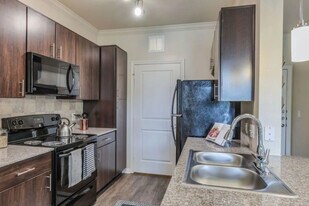 738 Durham Dr in Houston, TX - Building Photo