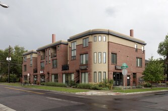 Clayton Town Center in Denver, CO - Foto de edificio - Building Photo