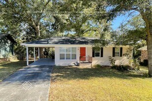 1573 Mountain View Cir NW in Conyers, GA - Building Photo