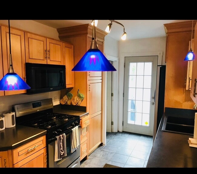 property at 137 W Johnson Ave