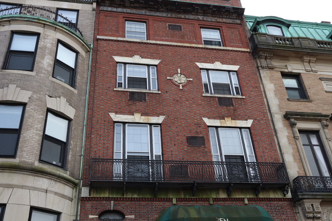 479 Commonwealth Ave, Unit #3 in Boston, MA - Building Photo