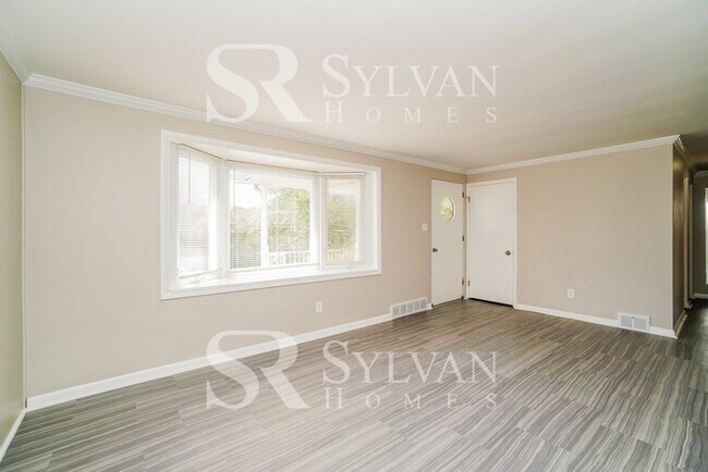 4709 Lolly Dr in Monroeville, PA - Building Photo - Building Photo
