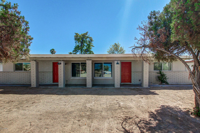 Four On Southern in Tempe, AZ - Building Photo - Other