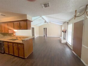 430 Breeze Park Dr in Houston, TX - Building Photo - Building Photo