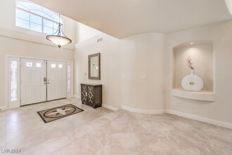 4453 Melrose Abbey Pl in Las Vegas, NV - Building Photo - Building Photo