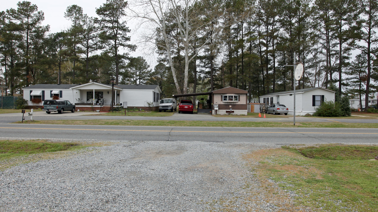 Rick's Mobile Home in Selma, NC - Building Photo