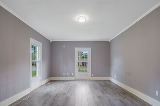 701 S Embarras Ave in Tuscola, IL - Building Photo - Building Photo