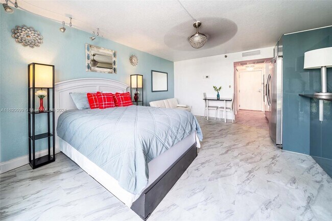 property at 19201 Collins Ave