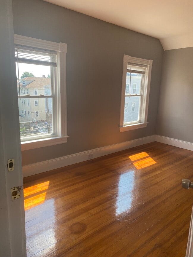 14 Health Ave, Unit #3