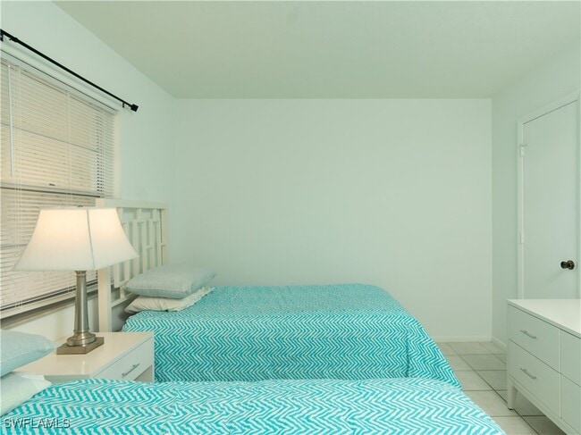 property at 499 Forest Lakes Blvd