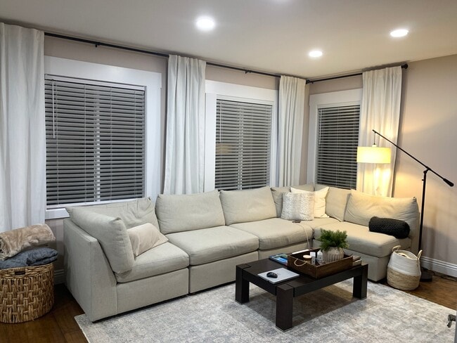 15852 Amston Ct in Chino Hills, CA - Building Photo - Building Photo