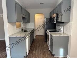 5114 June Furr Rd in Charlotte, NC - Building Photo - Building Photo