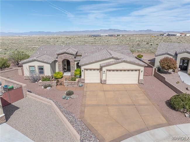 property at 3814 Katie Ln Loop