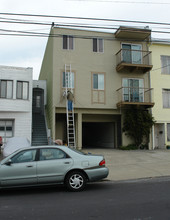 220 North Parkview in Daly City, CA - Building Photo - Building Photo