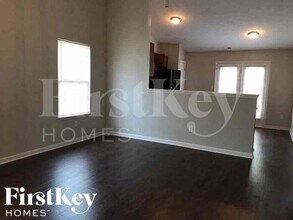 5339 Greensward Ln in Indianapolis, IN - Building Photo - Building Photo