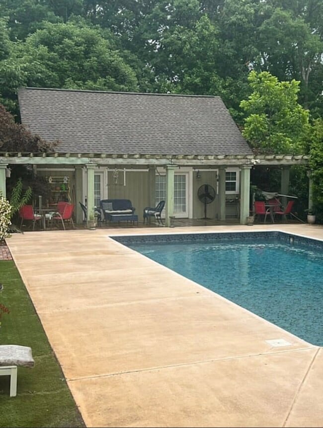 property at 8326 Arlington Church Rd