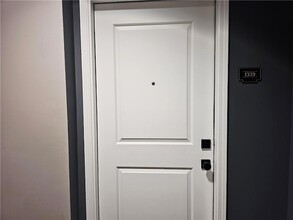 870 Mayson Turner Rd NW, Unit 1339 in Atlanta, GA - Building Photo - Building Photo