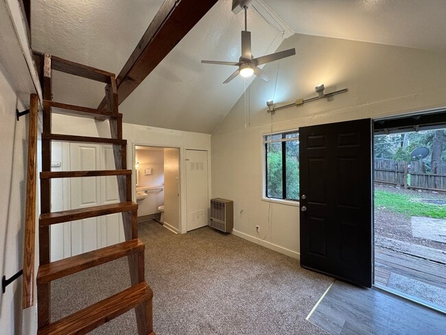 18551 N Cherry Creek Rd in Grass Valley, CA - Building Photo - Building Photo