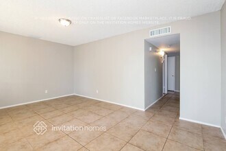 3844 W Acapulco Ln in Phoenix, AZ - Building Photo - Building Photo
