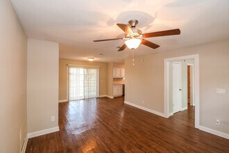 3081 Loretto Rd in Jacksonville, FL - Foto de edificio - Building Photo