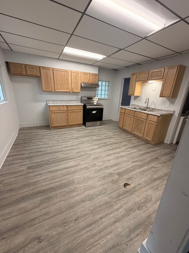 1924 Phillips Ave, Unit 1924 Phillips Lower