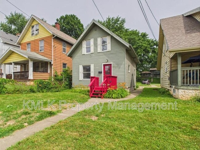 529 Gage St in Akron, OH - Building Photo - Building Photo