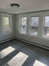 18 Clark Ct, Unit FL2 in Woonsocket, RI - Building Photo - Building Photo